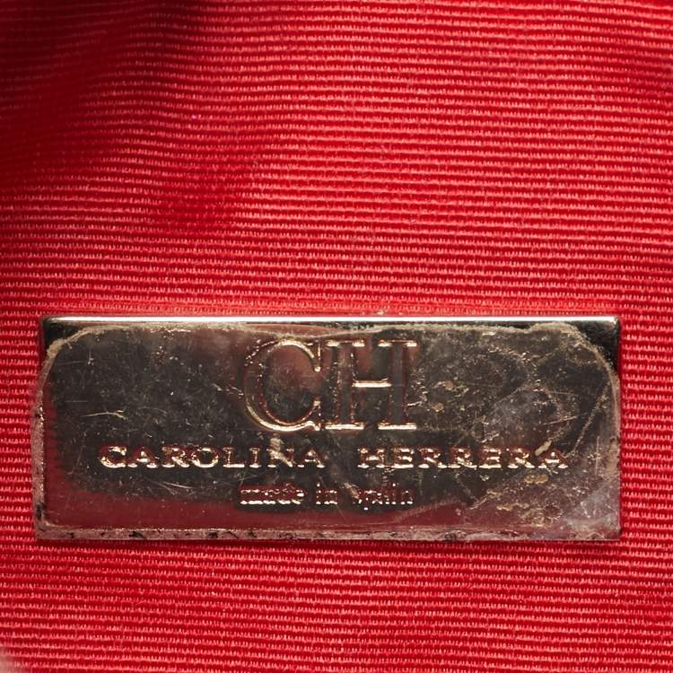 Pre Owned Carolina Herrera Flap Chain Black Leather Crossbody Bag