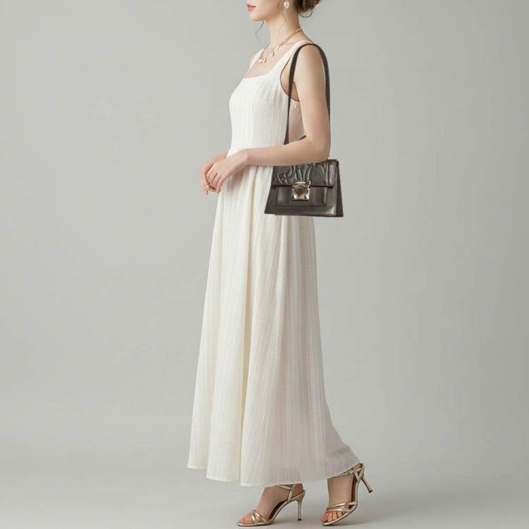 Pre Owned Carolina Herrera Pushlock Black/Red Logo Embossed Leather Top Handle Bag