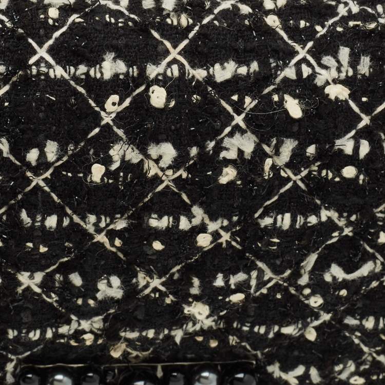 مملوكة مسبقًا Carolina Herrera Pearl Embellished Chain Black Quilted Tweed Shoulder Bag