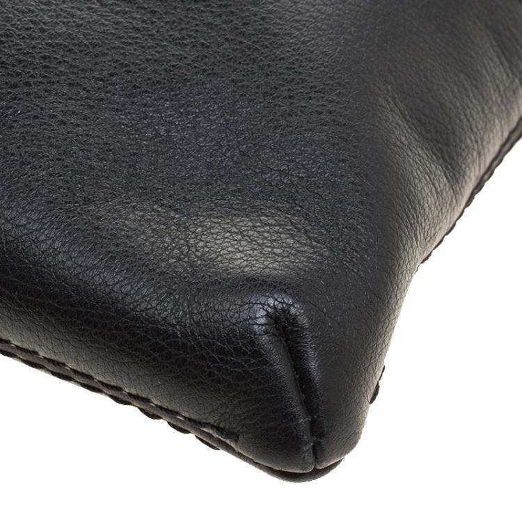 Pre Owned Carolina Herrera Black Leather Envelope Shoulder Bag