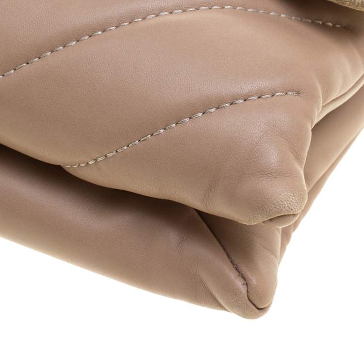 Pre Owned Carolina Herrera Beige Leather Shoulder Bag