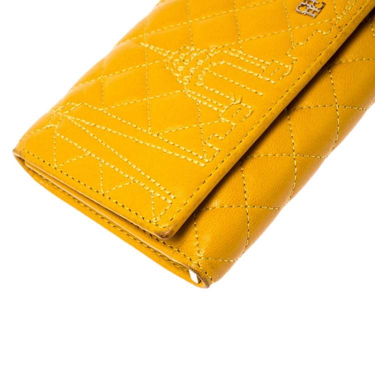 Pre Owned Carolina Herrera Mustard Quilted Leather Flap Wallet