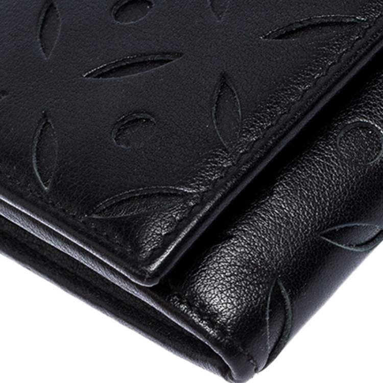 Pre Owned Carolina Herrera Black Lasercut Leather Flap Continental Wallet