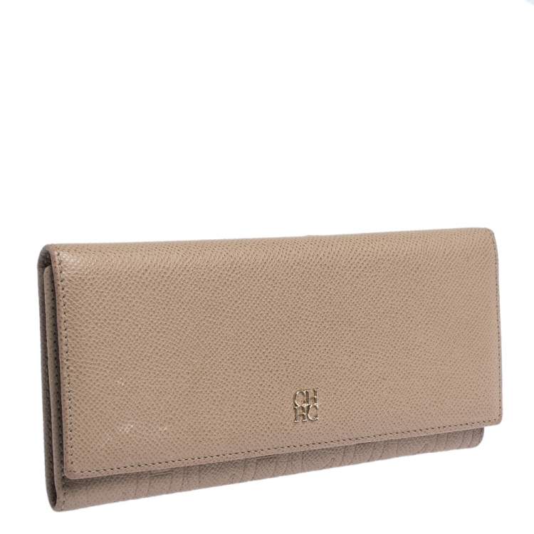 Pre Owned Carolina Herrera Beige Leather Continental Flap Wallet