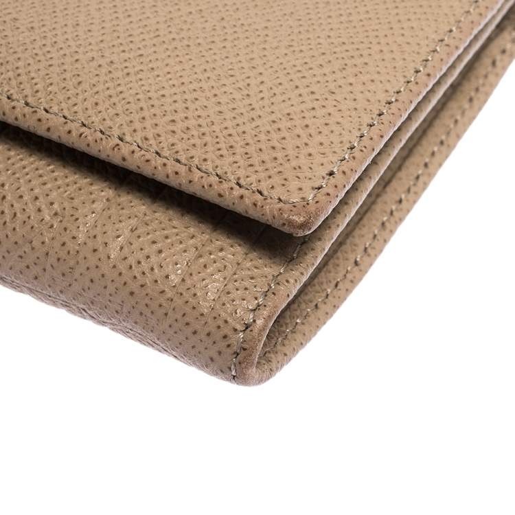 Pre Owned Carolina Herrera Beige Leather Continental Flap Wallet