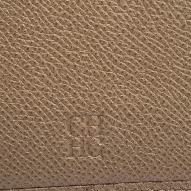 Pre Owned Carolina Herrera Beige Leather Continental Flap Wallet