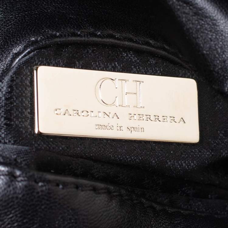 Pre Owned Carolina Herrera Black Quilted Leather Flap Chain Shoulder Bag