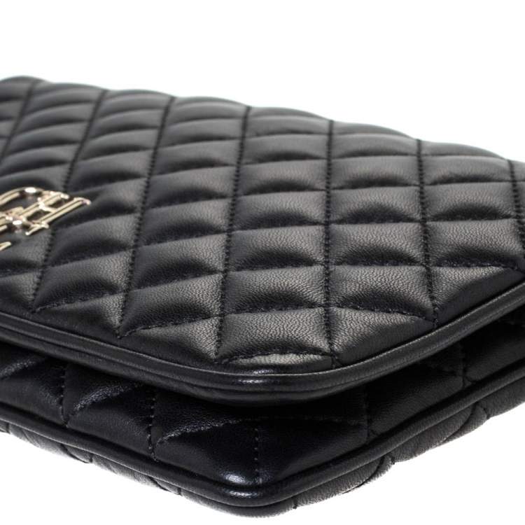 Pre Owned Carolina Herrera Black Quilted Leather Flap Chain Shoulder Bag