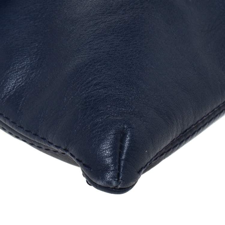 Pre Owned Carolina Herrera Blue Leather Flap Shoulder Bag