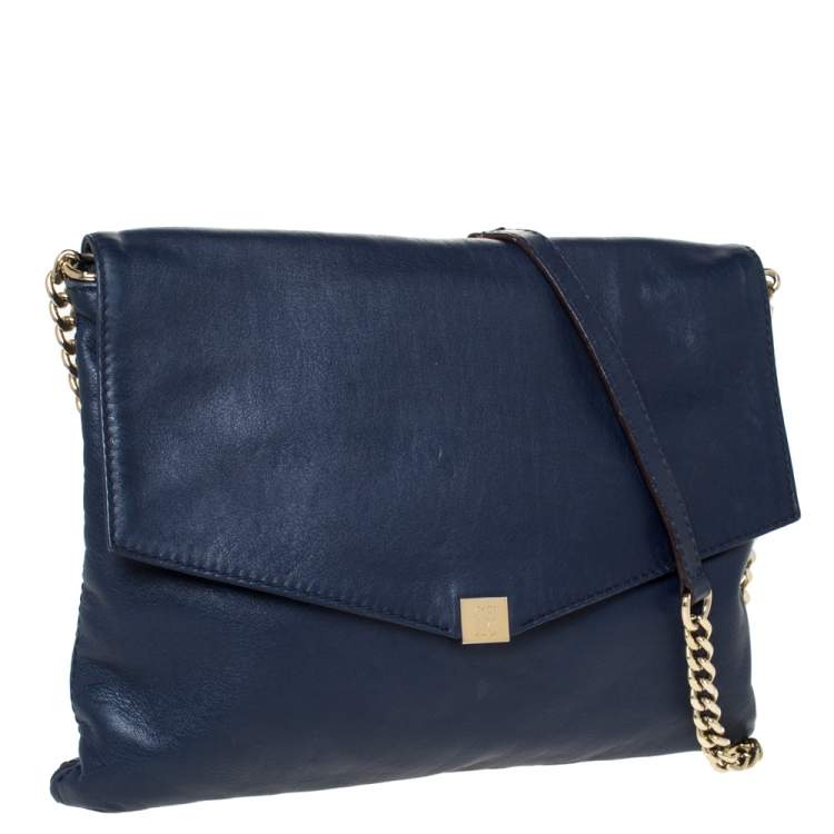 Pre Owned Carolina Herrera Blue Leather Flap Shoulder Bag