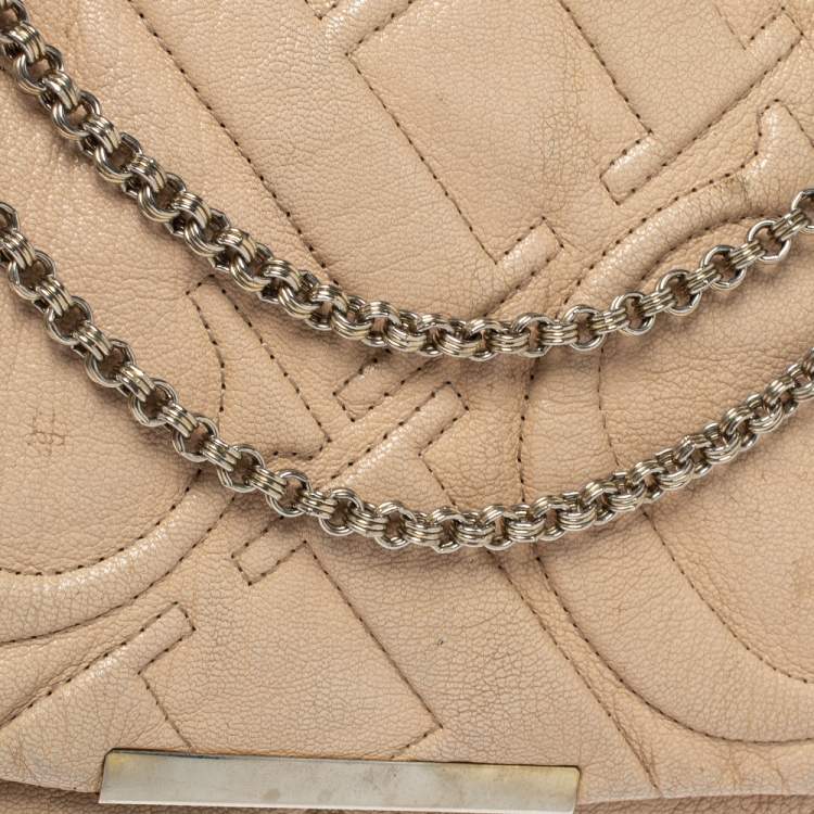 Pre Owned Carolina Herrera Beige Leather Flap Chain Shoulder Bag