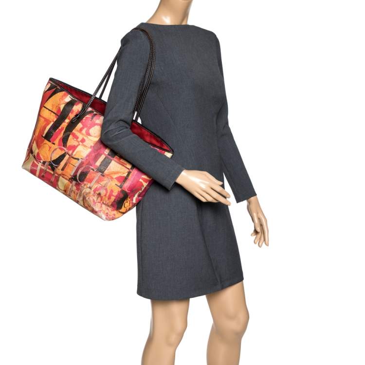 Pre Owned Carolina Herrera Multicolor Printed Coated Canvas and Leather Shopper Tote
