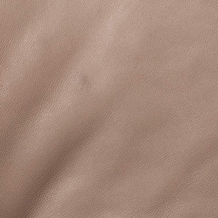 Pre Owned Carolina Herrera Beige Quilted Leather Flap Chain Shoulder Bag