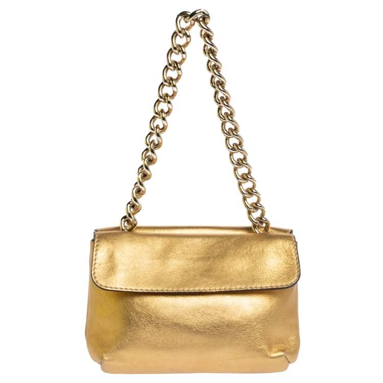 Pre Owned Carolina Herrera Metallic Gold Leather Flap Chain Bag