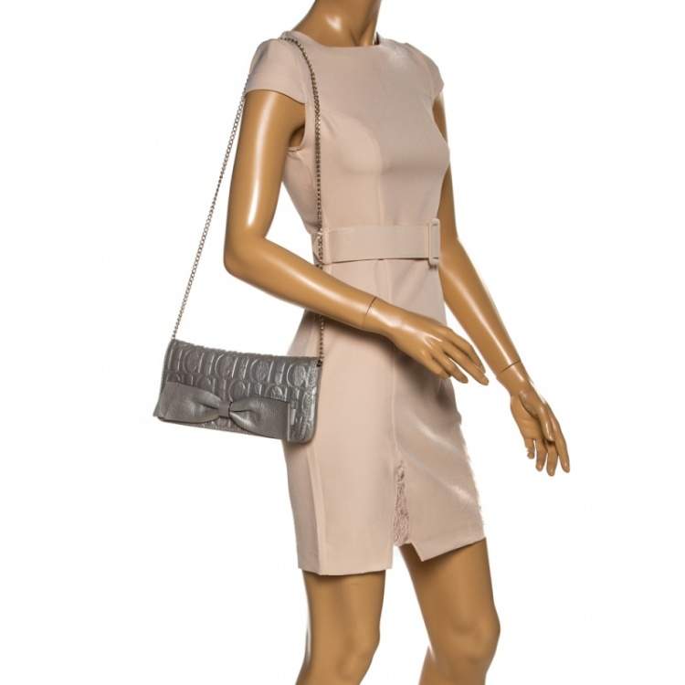 Pre Owned Carolina Herrera Silver Monogram Leather Bow Chain Clutch