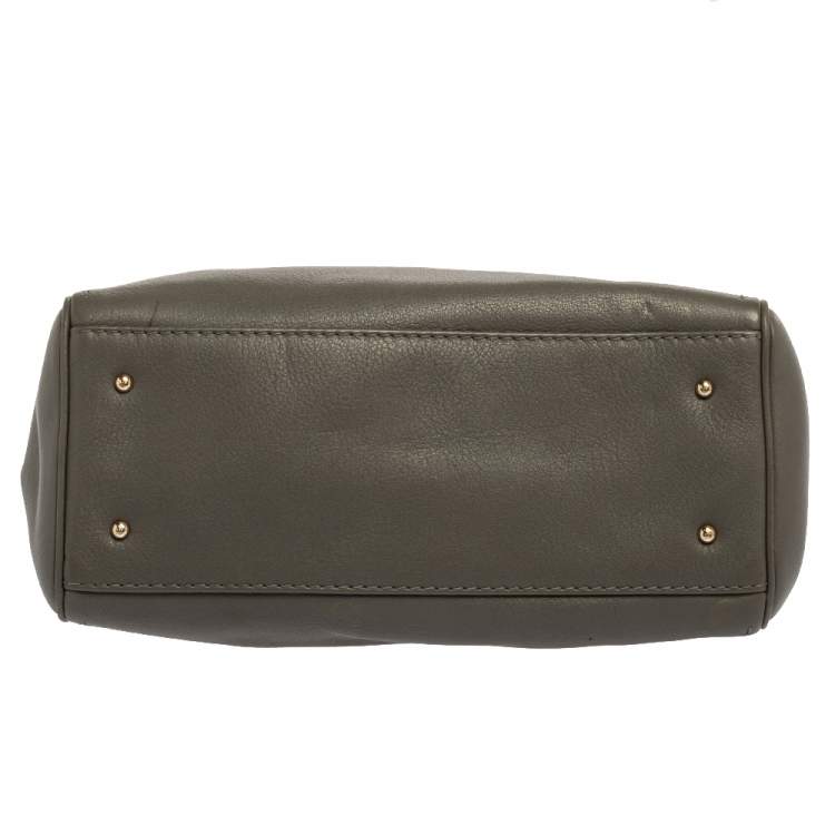 Pre Owned Carolina Herrera Grey Leather Charm Tote