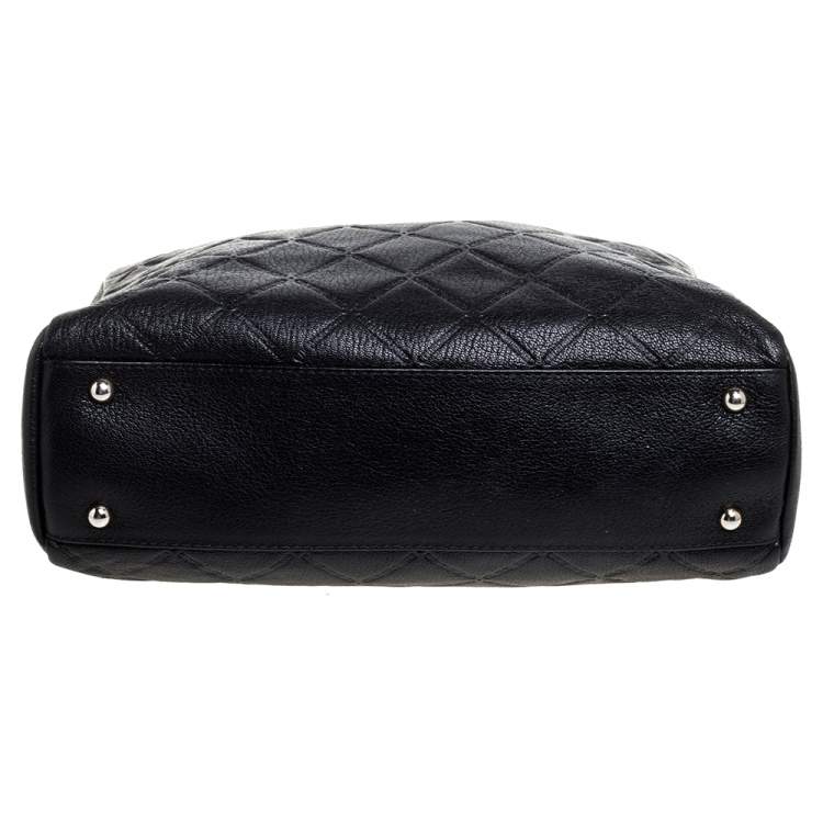 Pre Owned Carolina Herrera Black Quilted Leather Chain Tote