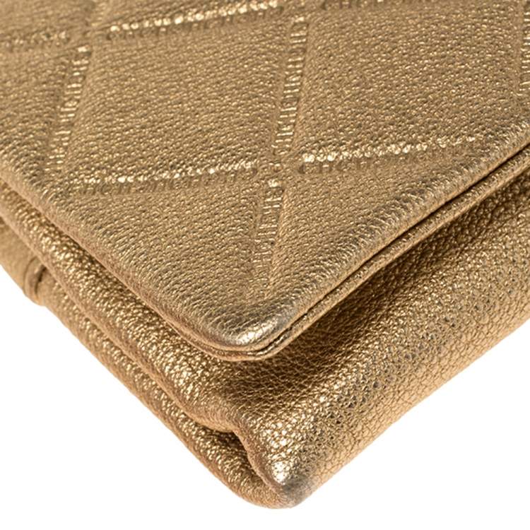 Pre Owned Carolina Herrera Gold Quilted Embossed Leather Flap Chain Clutch