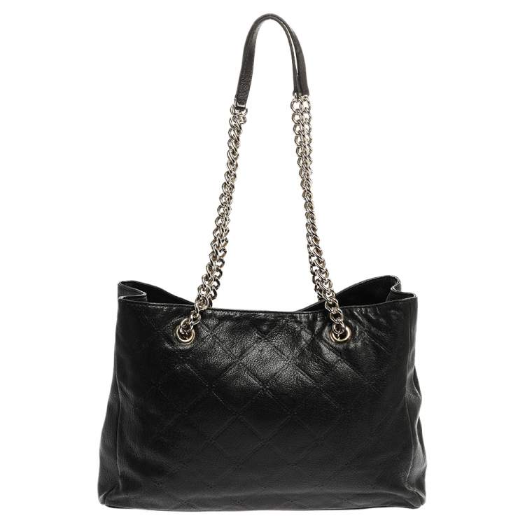 Pre Owned Carolina Herrera Black Leather Chain Shopper Tote