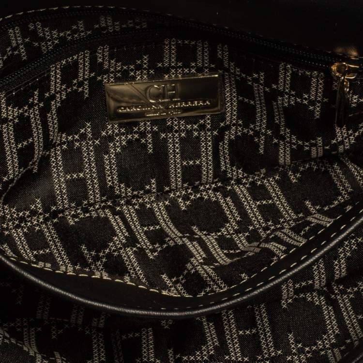 Pre Owned Carolina Herrera Black Quilted Leather Clutch