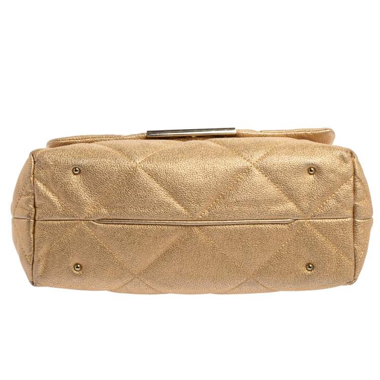 Pre Owned Carolina Herrera Metallic Gold Quilted Leather Flap Chain Shoulder Bag