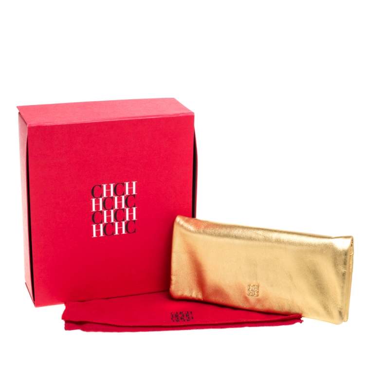 Pre Owned Carolina Herrera Gold Leather Flap Logo Clutch