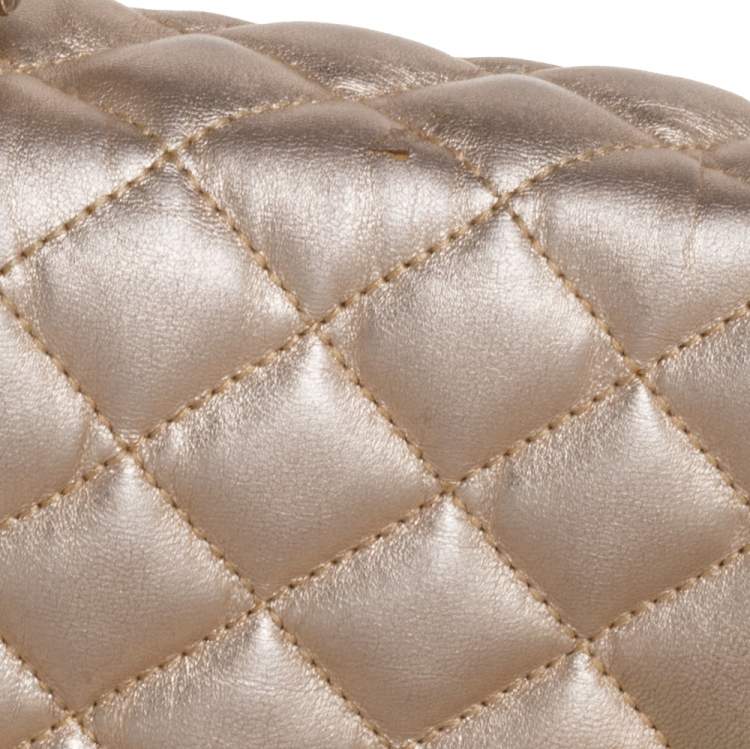 Pre Owned Carolina Herrera Metallic Gold Quilted Leather Flap Chain Shoulder Bag
