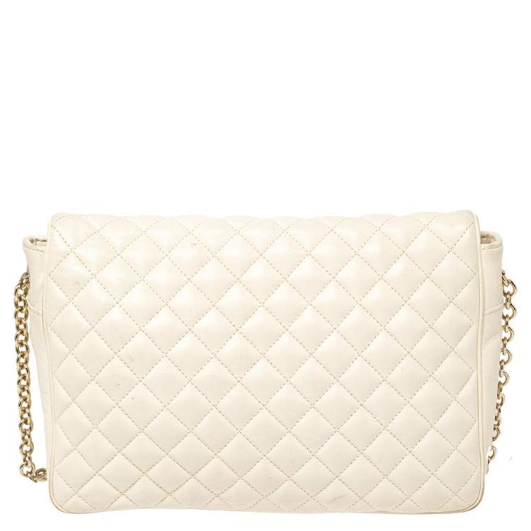 Pre Owned Carolina Herrera Off White Quilted Leather Flap Crossbody Bag