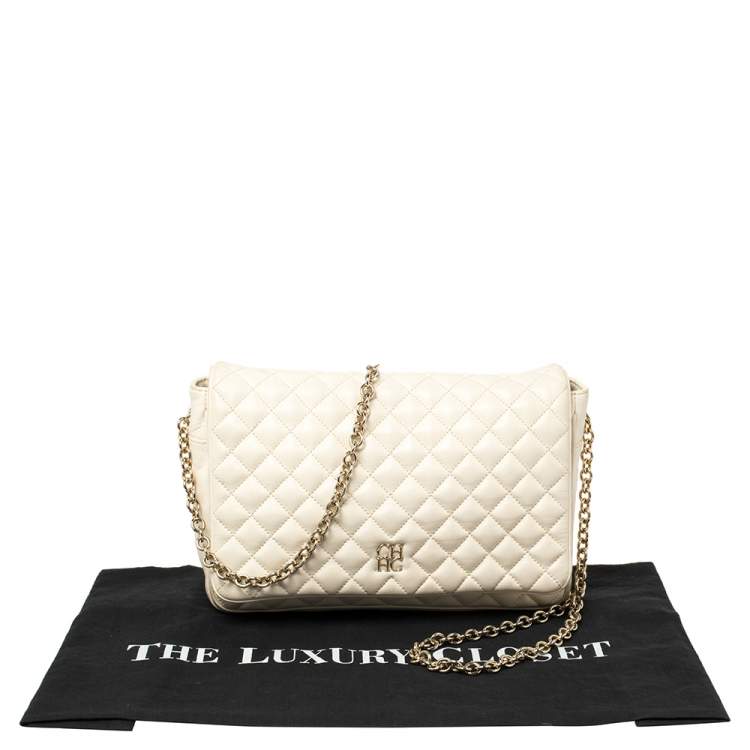 Pre Owned Carolina Herrera Off White Quilted Leather Flap Crossbody Bag