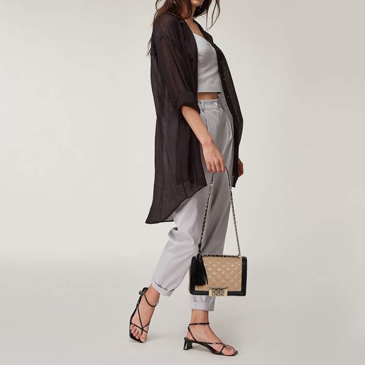 Pre Owned Carolina Herrera Beige/Black Quilted Leather Flap Shoulder Bag