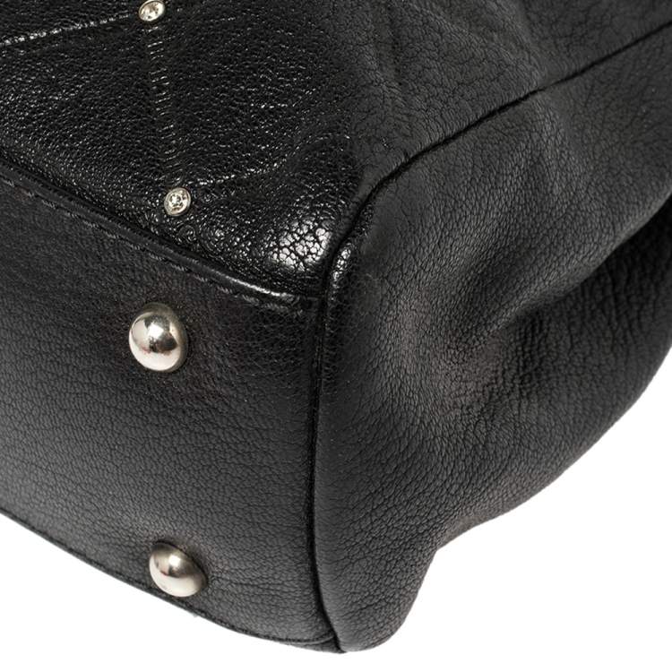 Pre Owned Carolina Herrera Black Quilted Leather Crystal Embellished Chain Tote 