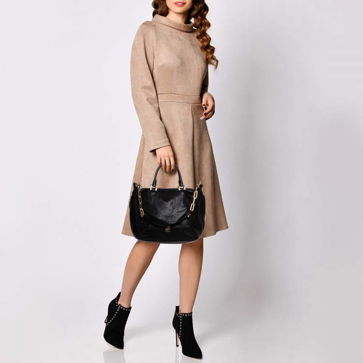 Pre Owned Carolina Herrera Black Leather Zip Satchel 