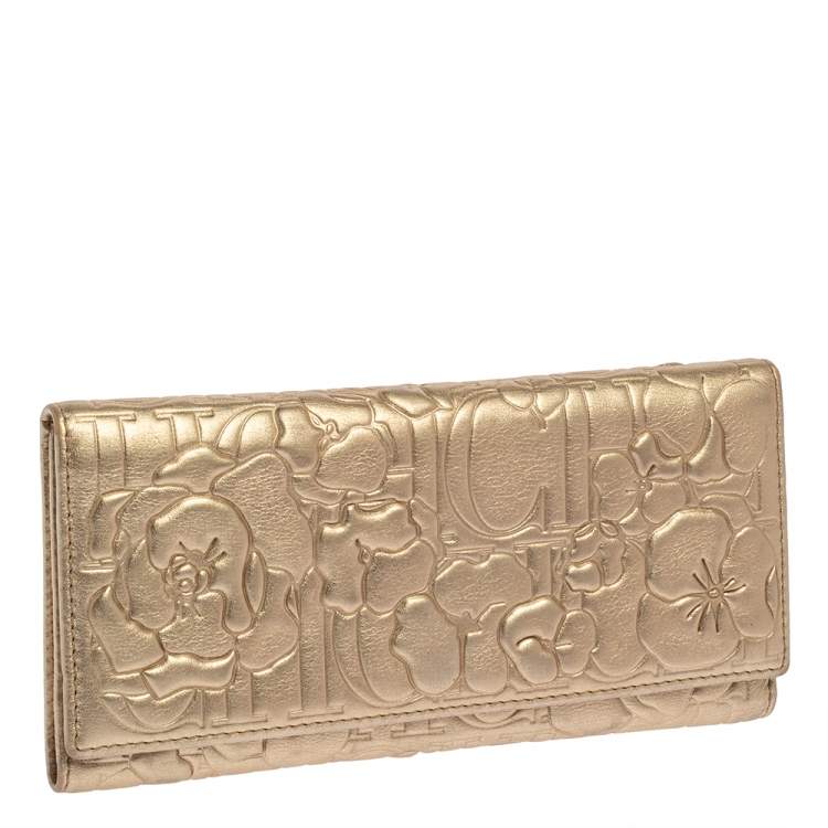 Pre Owned Carolina Herrera Gold Floral Embossed Leather Trifold Continental Wallet