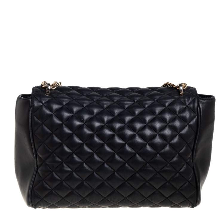 Pre Owned Carolina Herrera Black Quilted Leather Flap Chain Shoulder Bag