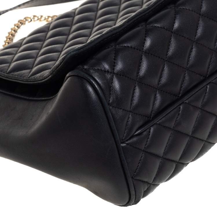Pre Owned Carolina Herrera Black Quilted Leather Flap Chain Shoulder Bag