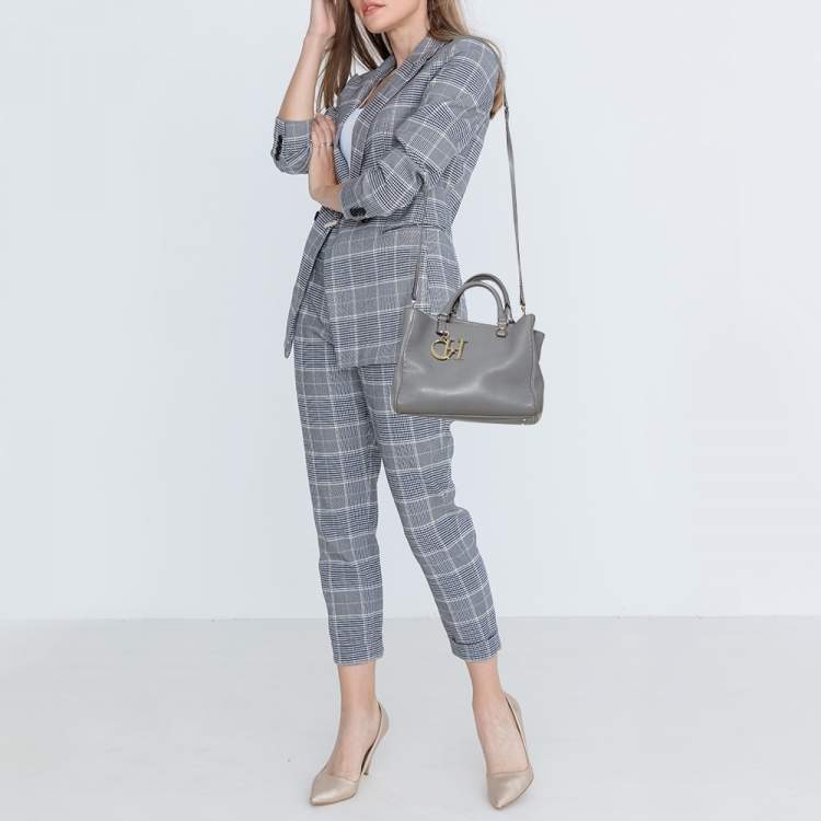 Pre Owned Carolina Herrera Grey Leather Charm Tote