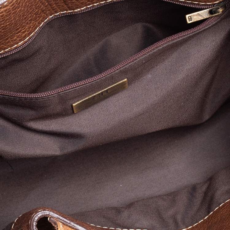 مملوكة مسبقًا Carolina Herrera Metallic Gold Monogram Embossed Leather Scarf Tote