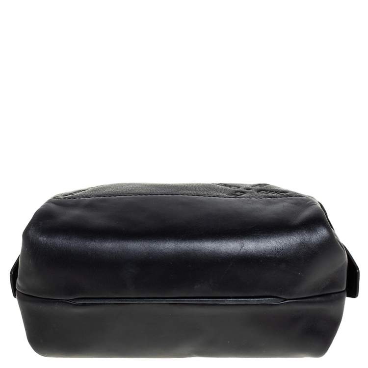 Pre Owned Carolina Herrera Black Leather and Suede Embossed Logo Shoulder Bag