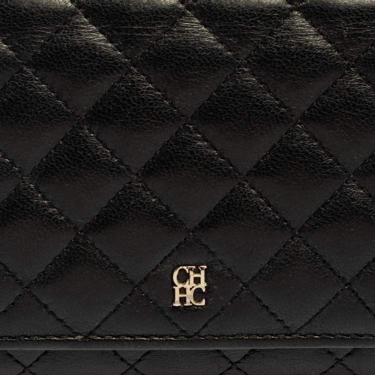 Pre Owned Carolina Herrera Black Quilted Leather Flap Wallet