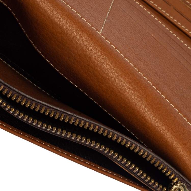 Pre Owned Carolina Herrera Brown Logo Leather Gigi Trifold Long Wallet  