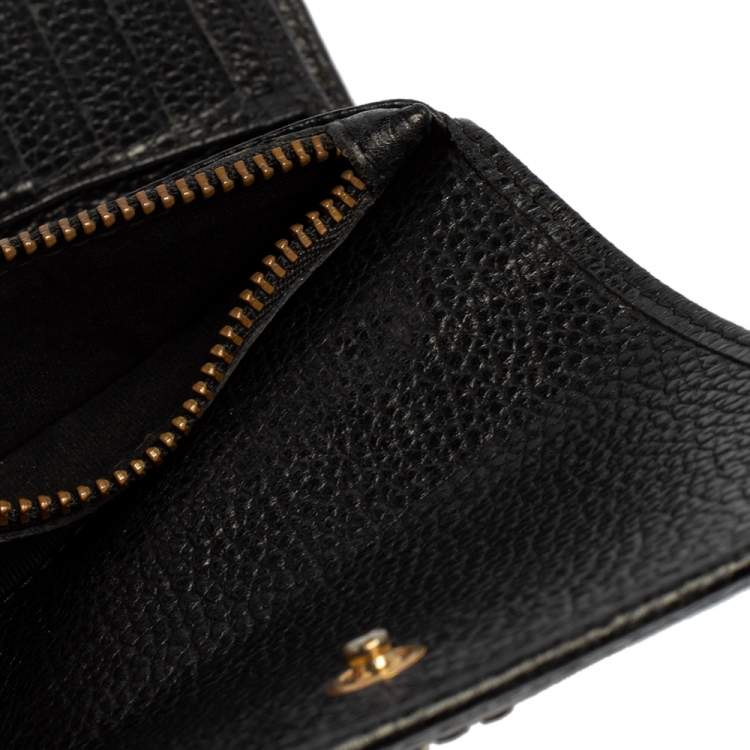 Pre Owned Carolina Herrera Black Grained Leather Trifold Wallet