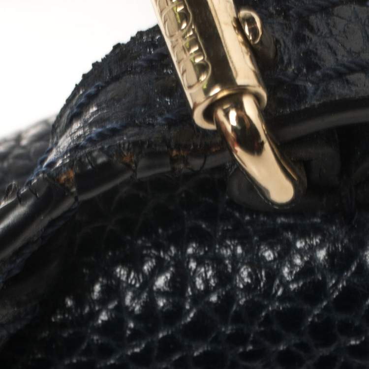 Pre Owned Carolina Herrera Navy Blue Leather Minueto Flap Bag