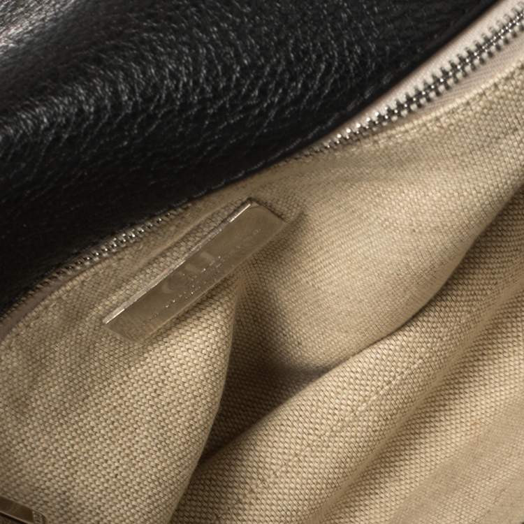 Pre Owned Carolina Herrera Black Chevron Leather Bimba Flap Bag