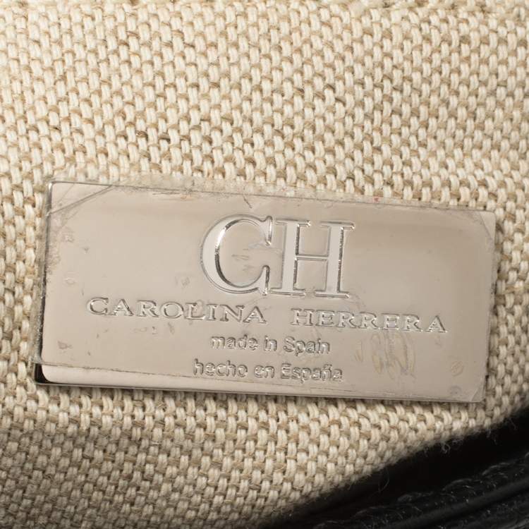 Pre Owned Carolina Herrera Black Chevron Leather Bimba Flap Bag