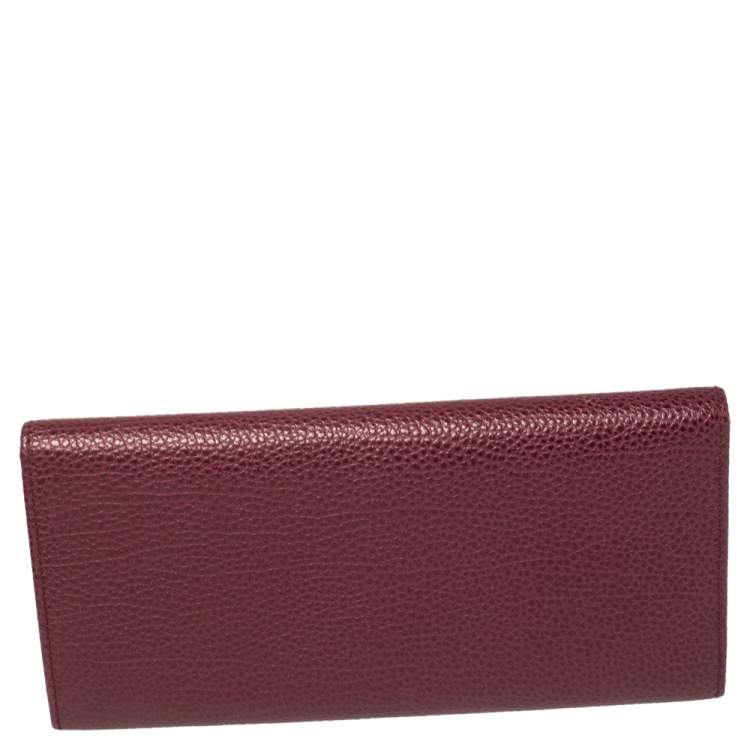 Pre Owned Carolina Herrera Burgundy Leather Flap Continental Wallet