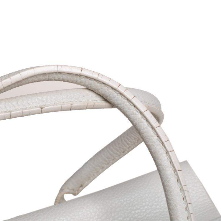 Pre Owned Carolina Herrera White Leather Tempo Collection Adagio Tote
