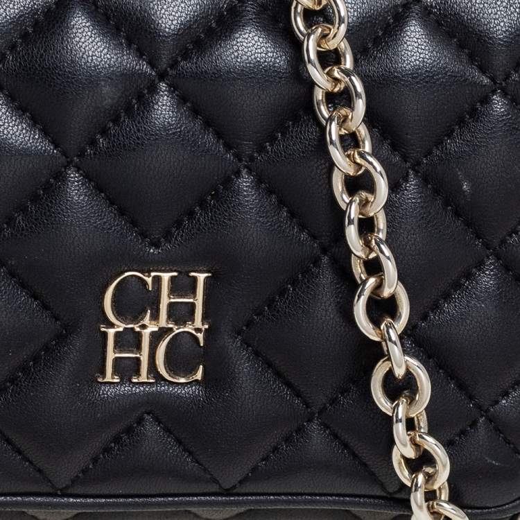 Pre Owned Carolina Herrera Quilted Leather Chain Crossbody Bag