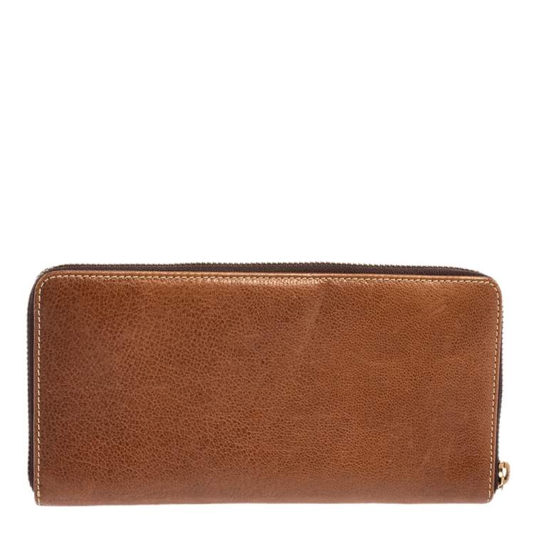Pre Owned Carolina Herrera Brown Leather Zip Around Wallets
