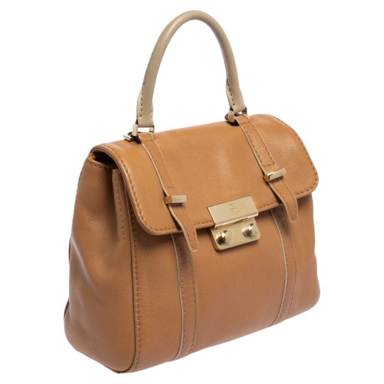 Pre Owned Carolina Herrera Tan Leather Small Top Handle Bag 