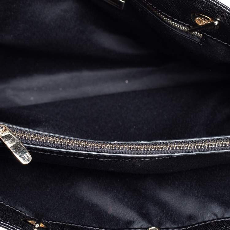 Pre Owned Carolina Herrera Black Quilted Leather Chain Tote